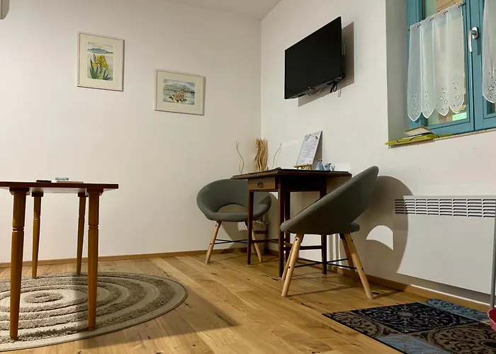 Apartmany Uprostred Zelene